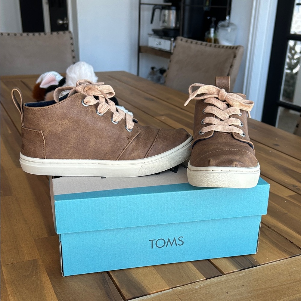 TOMS Tan Casual Shoes
